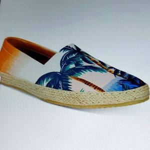Men's Zariah print Espidrl Loafers.